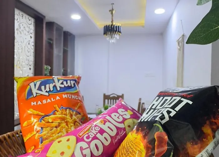 Luxury 2Bhk Stay By Lk - Fully Furnished Flat