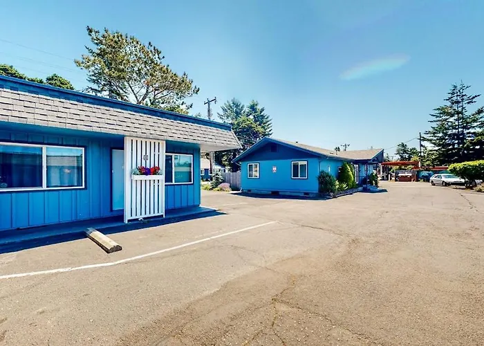 Perfect Beach Room With Fast Wifi - Walk To Old Town Shops & Eateries