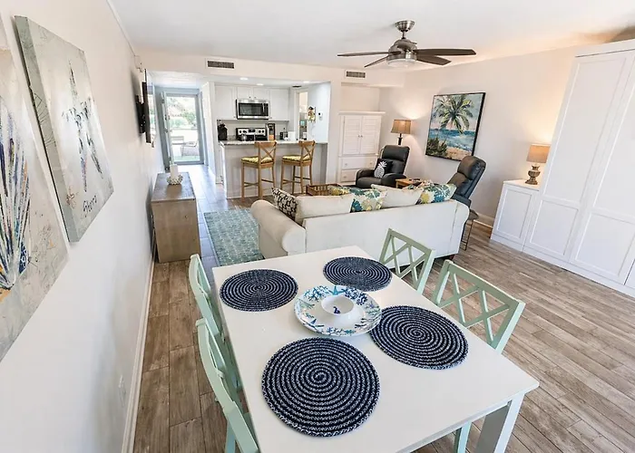 Sawgrass Beach Club Walk To Beach - King - 1St Floor