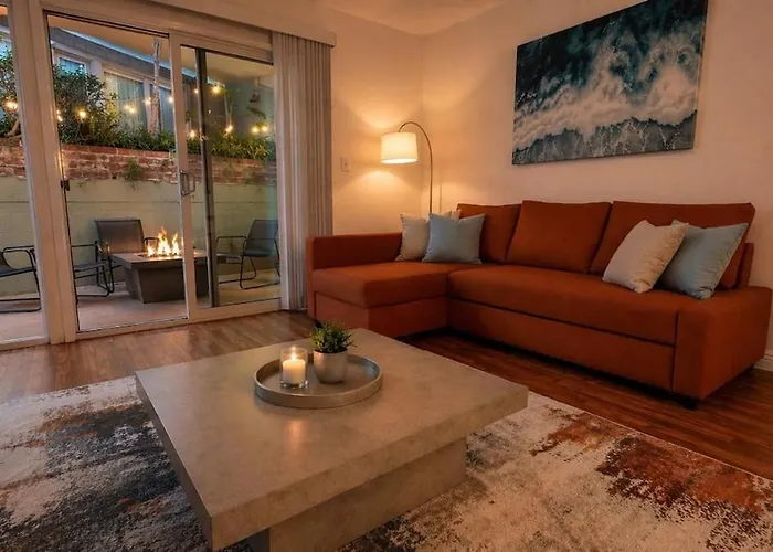 Ocean Aura Beach Front Getaway, Steps To Sand
