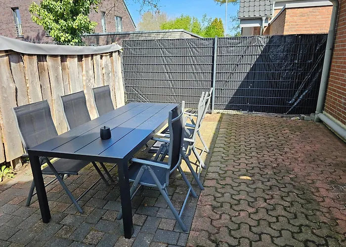 4 Schlafzimmer - 7 Betten, Parkplatz, Terasse, Wlan