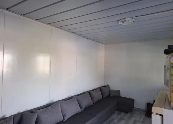 Cuki Apartmanhaz