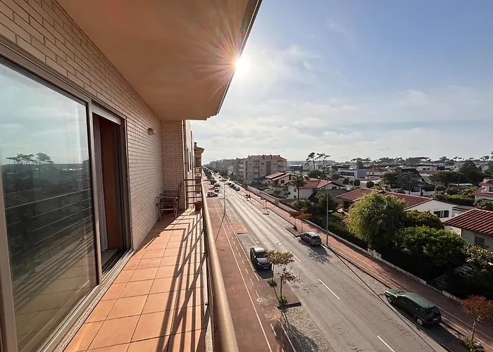 Spacious Coastal Apartment T2 - Esmoriz Beach