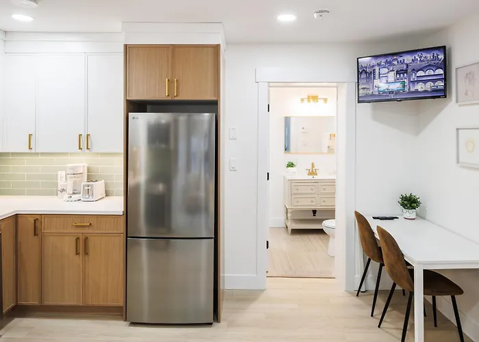 U1 Charlottetown Studio - Downtown Location