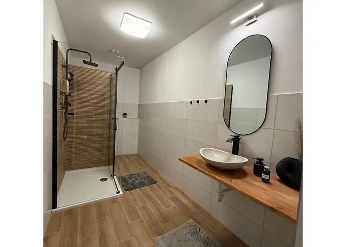 Tied Apartman