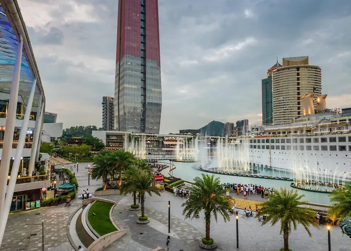 Holiday Inn Shenzhen Donghua By Ihg