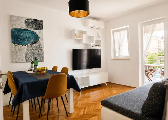 Apartments Hrestak