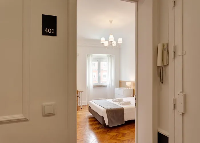 Home Out Rooms & Apartments