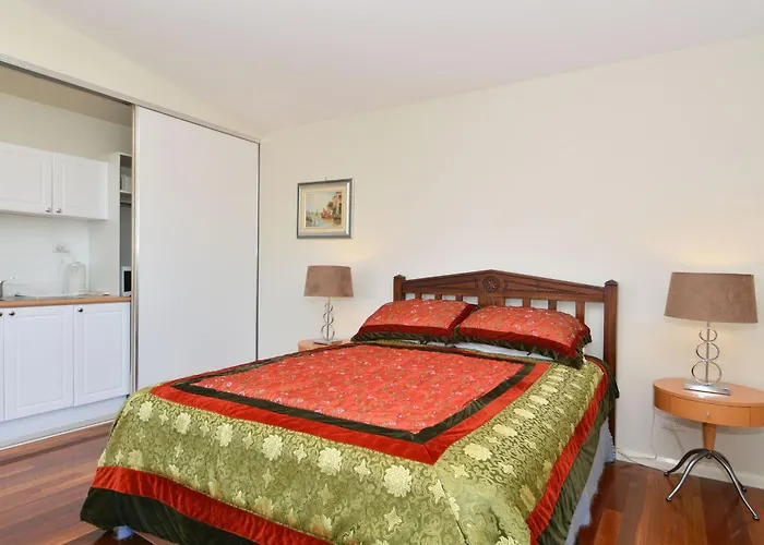 Lake Macquaries' Edgewater Studio At Morisset Memories