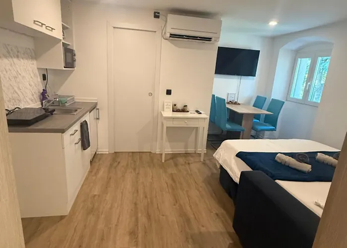 Apartments Nina