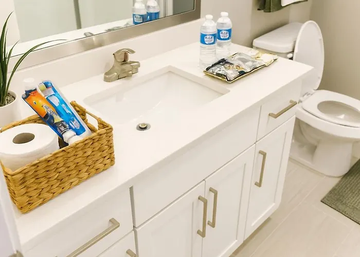 Luxury Private En-Suite Room With Private Bathroom In Duluth