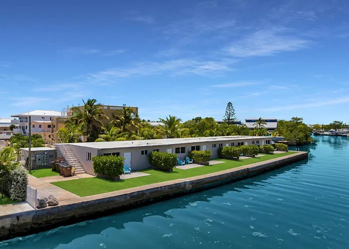 2 Waterfront Key Largo Studio Fish & Relax