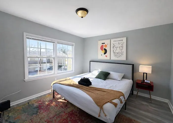 Cozy Birmingham Retreat With Parking Near Uab & Vulcan Park