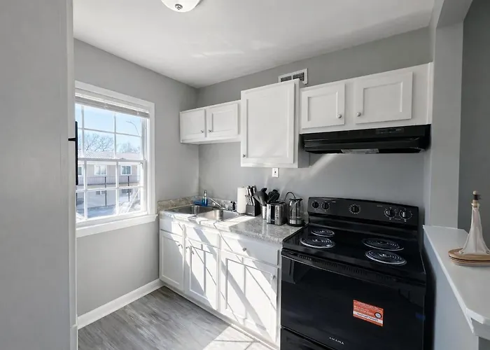 Cozy Birmingham Retreat With Parking Near Uab & Vulcan Park