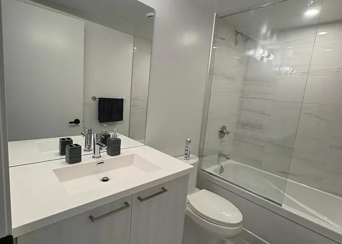 Modern 1 Bedroom Condo In Vaughan
