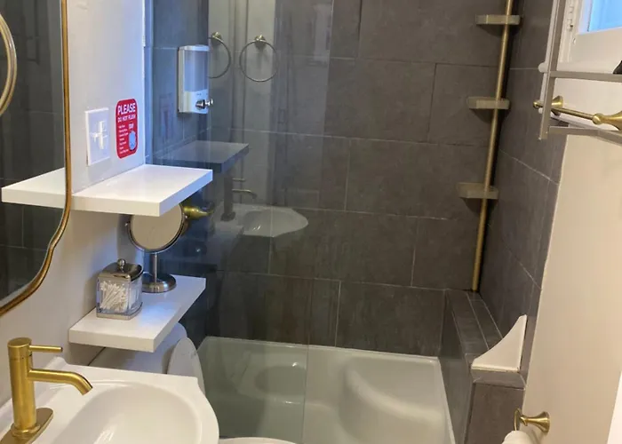 Highland Park 1 - Budget Stay- Near Downtown