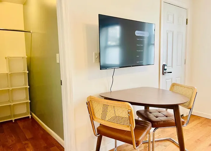 Cambridge Studio Near Mit And Kendall