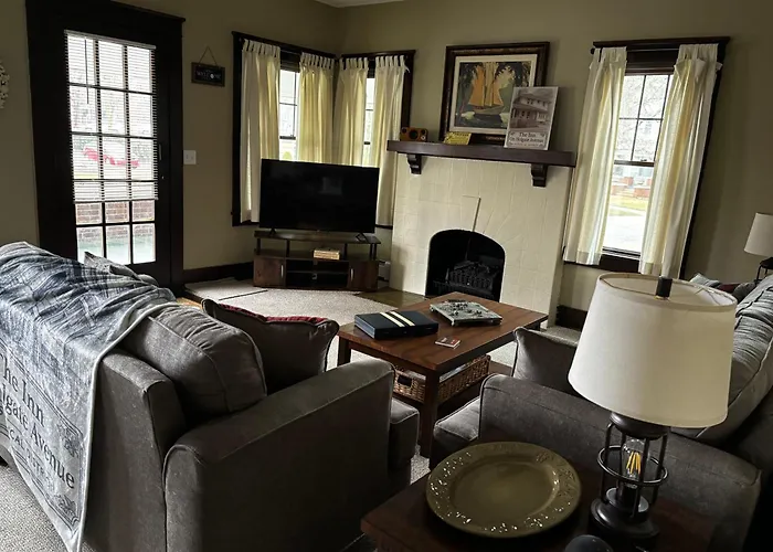 The Inn On Holgate Avenue Suite 1 Downstairs