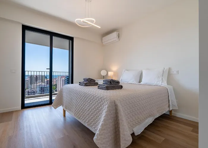 New 2 Bedroom Appartement With Pool & Ocean View