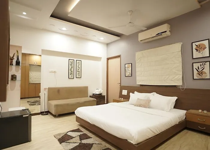 The Oasis Den Spacious 3Bhk Style & Privacy
