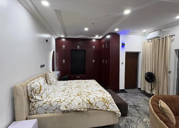 Cozy Furnished One Bedroom