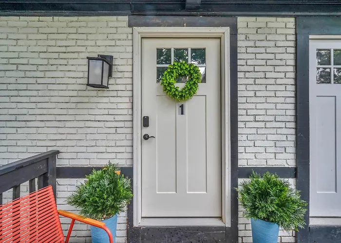 Steps From Spa - Sleeps 4 - Near Cvnp