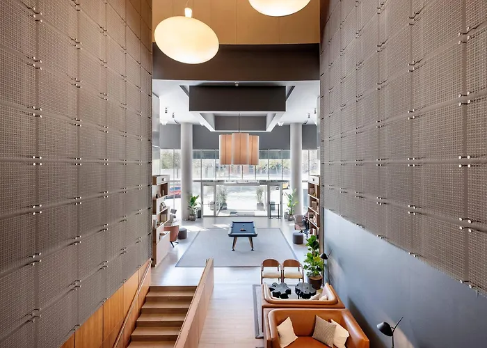 Resorts Guide Barcelona Condal Mar Affiliated By Melia