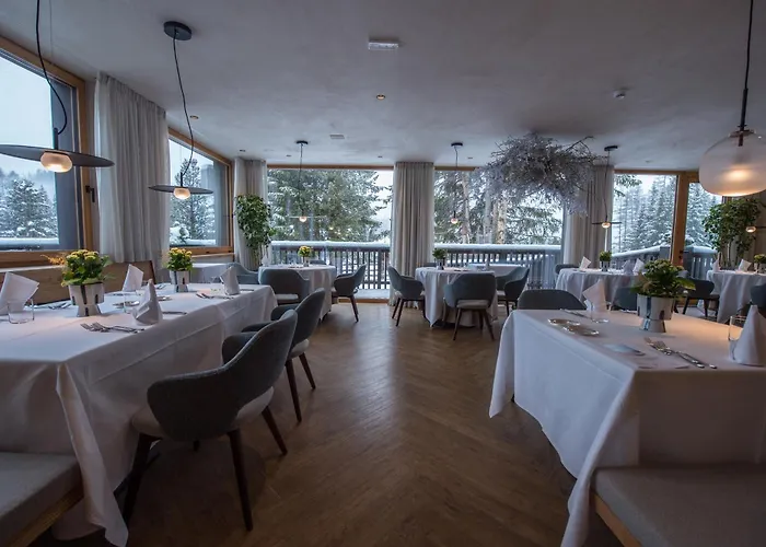 Hotel Ciasa Salares