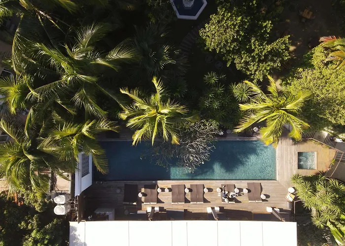 Hot Tub in Room Santa Teresa Rio De Janeiro - Mgallery Collection