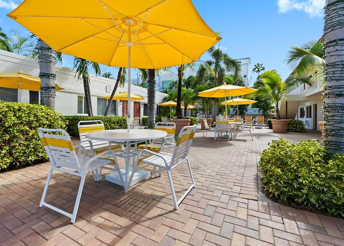Surf Side Resort