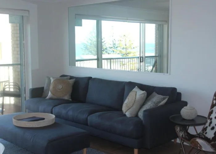 Unit 5 Sanctuary Shores, Kings Beach - Free Wifi