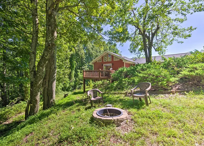 Hendersonville 'Cantrell Cottage' - Smoky Mtn View