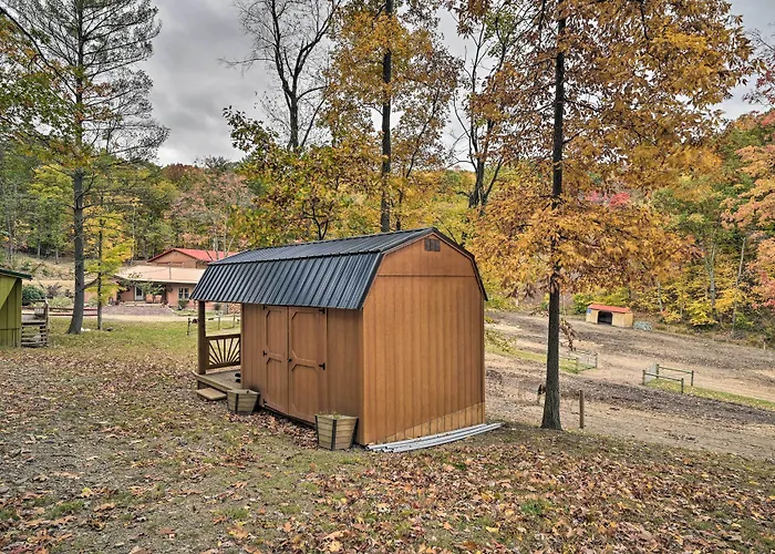 'James West' Apt W/ 50 Acres Near Raystown Lake