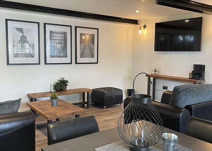 Booking Urban Halstead
