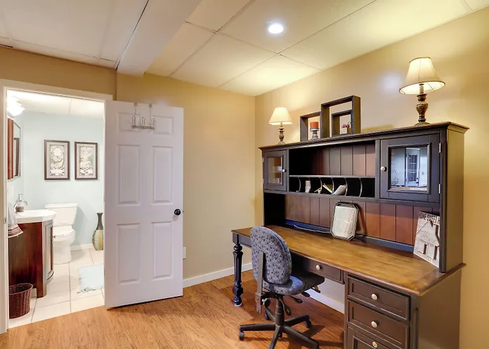 Cozy Leicester Studio, 11 Mi To Downtown Asheville