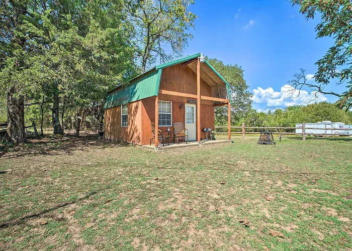 Hand-Built 'Black Fork Cabin 2' W/ Fire Pit!