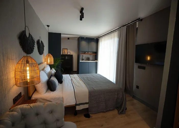 Alp Suites Pinehill