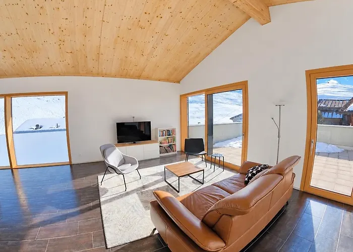 3 Bedroom Condo In Front Of Obersaxen Ski Resort