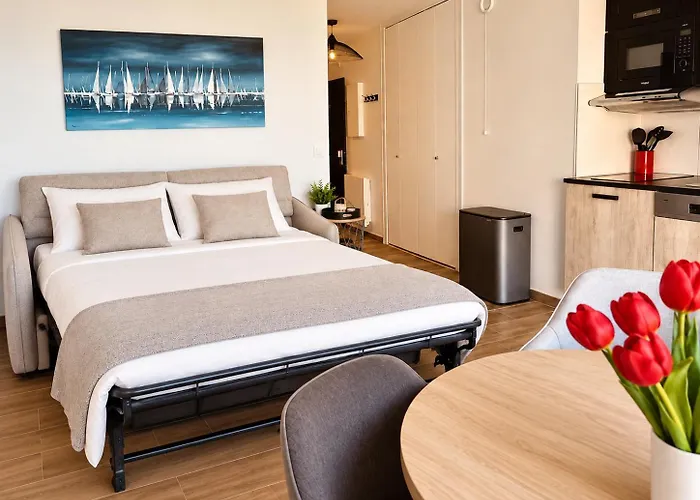 Studio, Vue Mer A 150M De La Plage