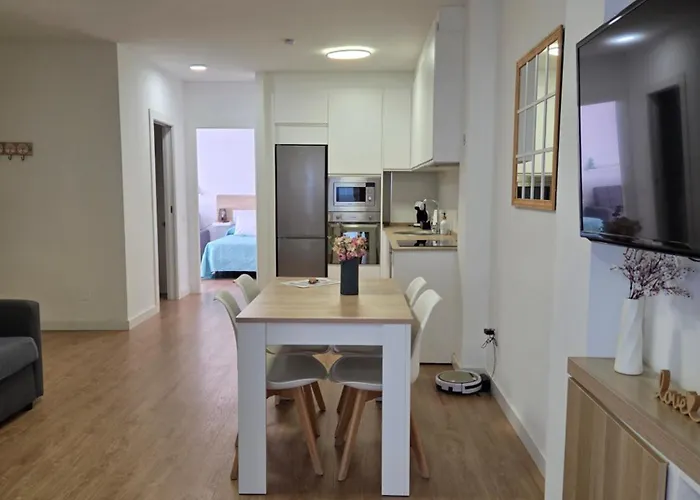 Floridos Playa Piso reformado de 2 habitaciones a 50m de la playa