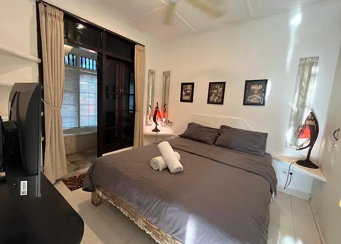 Kuta Blue Lagoon Apartment 3 Bedroom Near Beach And Airport