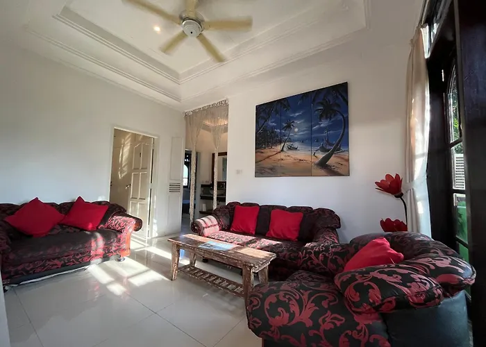 Kuta Blue Lagoon Apartment 3 Bedroom Near Beach And Airport