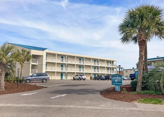 The Oceanfront Litchfield Inn 251