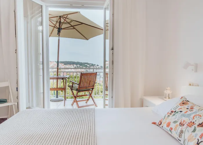 Apartments And Rooms Bonkan Hvar