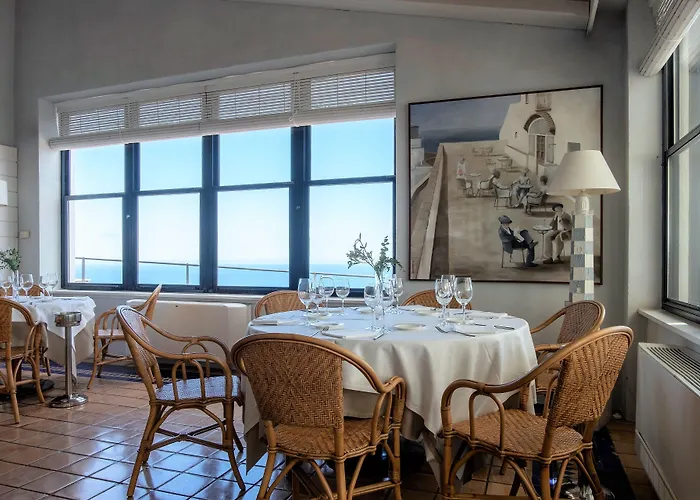 El Far Hotel Restaurant
