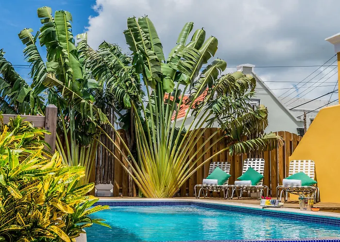 Bario Hotel
