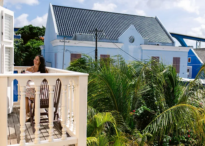 Bario Hotel