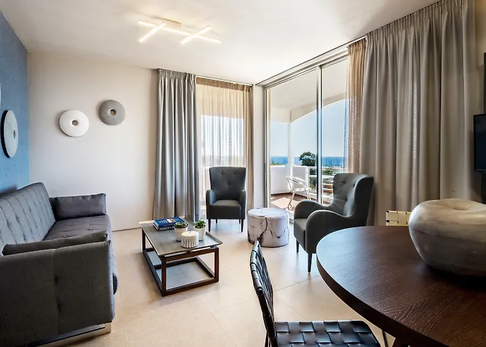 Marina Alimos Apartments