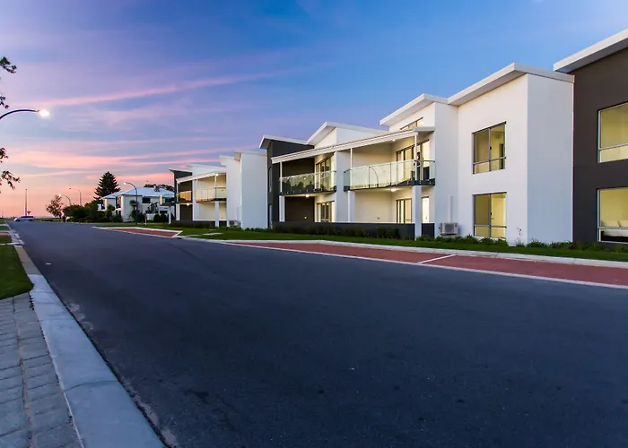 Reflections By Rockingham Apartments
