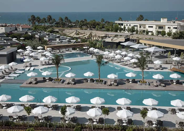 Green Garden Resort & Spa Hotel